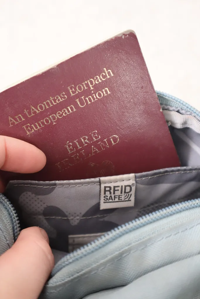 Pacsafe® GO Antitheft Saddle & Festival Crossbody Bag Review